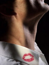 20120219224232-492-infiel.jpg - El 38% de las mujeres ser�a infiel a su pareja si tuviera la seguridad de no ser descubiertas